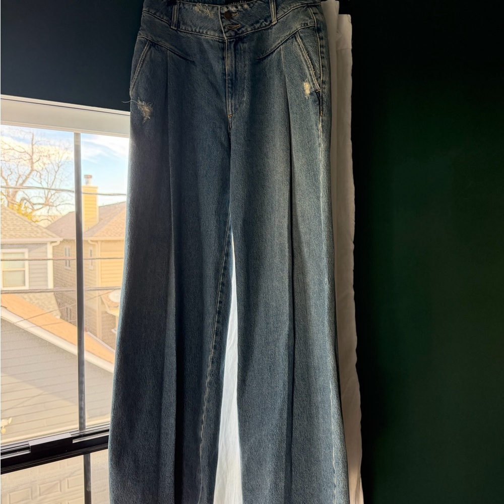Glady’s Retrofete High-Rise Wide Leg Jeans in Blue Wash